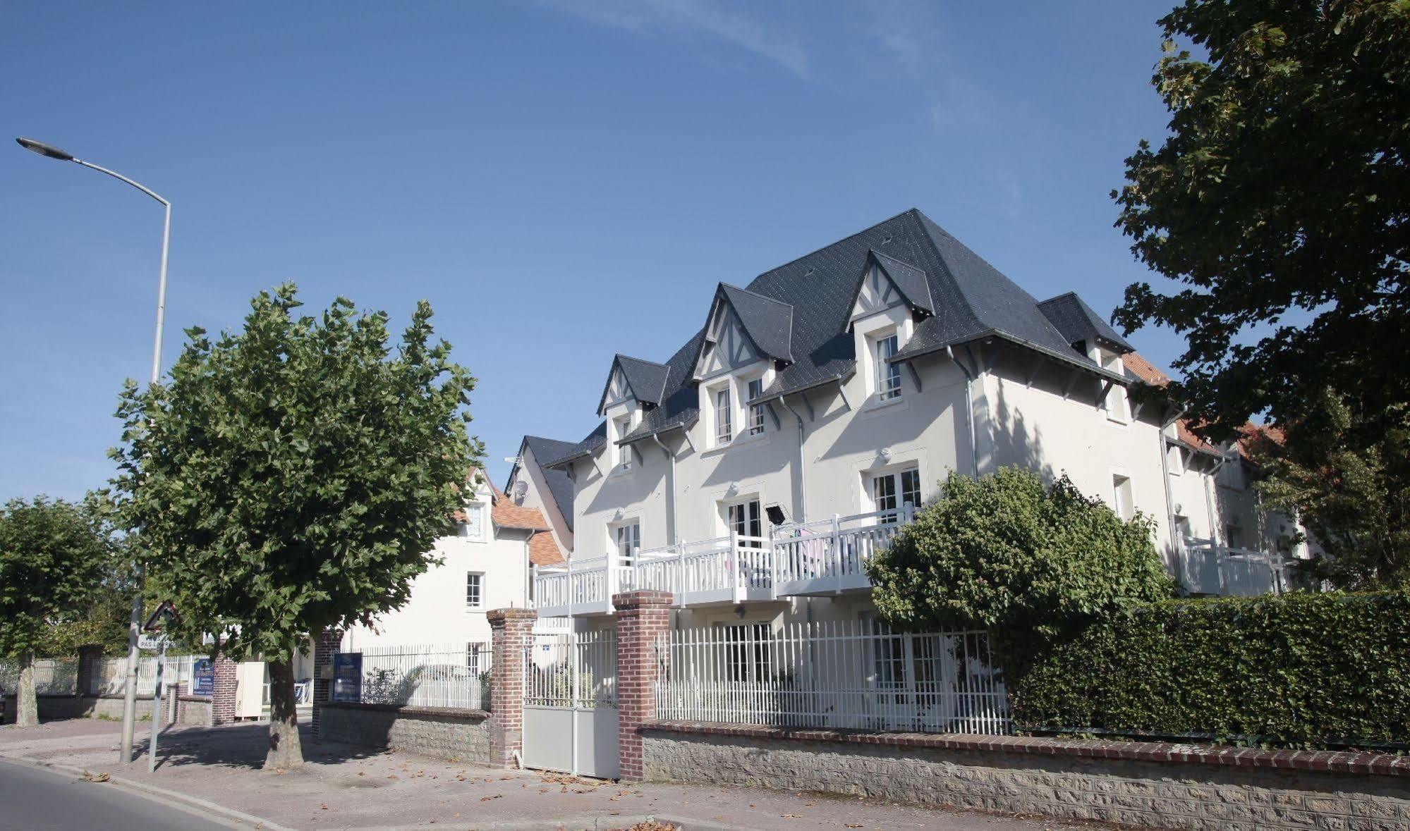 Residence Odalys Le Domaine Des Dunettes Cabourg Dış mekan fotoğraf